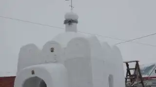Raw: Russian Builds Church From Snow, Ice