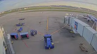 RAW | Surveillance video shows UPS plane crash - Jet bridge B15