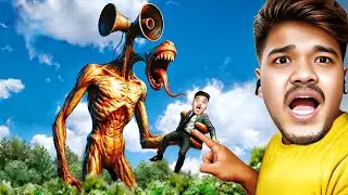 Reacting To SIREN HEAD in Real Life