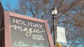 Record warmth in metro Atlanta draws last-minute holiday shoppers outside