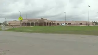 Refugio school board trustees discuss 