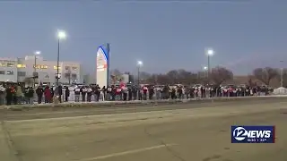 Registered nurses in Wichita hold vigil for Alex Pretti