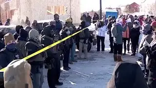 Rights and risks: When does helping undocumented immigrants become obstruction?