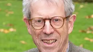 Robert Hazell explains the difference between resigning from the House of Lords and losing a peerage