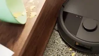 Roomba maker iRobot files for bankruptcy | REUTERS