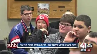 Safety class introduces those with disabilities to first responders