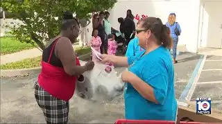 Salvation Army holds Angel Tree distribution in Fort Lauderdale