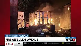 Savannah Fire crews fight trailer fire