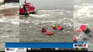Savannah Fire Crews rescue man from Savannah River