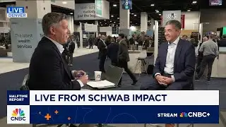 Schwab backs Musk