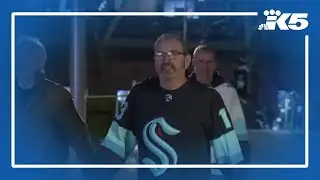 Seattle fans urged to use transit to avoid 