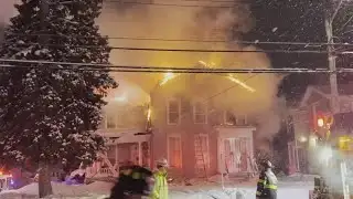 Seven displaced after 2 alarm fire in Lockport