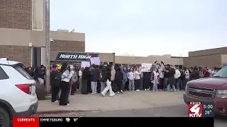 Sioux City students hold walkouts protesting ICE operations