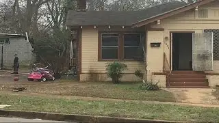 Six people escape house fire