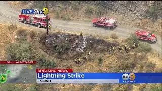 Small Brush Fire Breaks Out In Encino