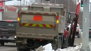 Snow crews work multiple shifts to clear Eastern Iowa roads