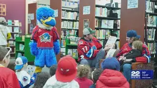 Springfield Thunderbirds hold "Boomers Reading Club" final session