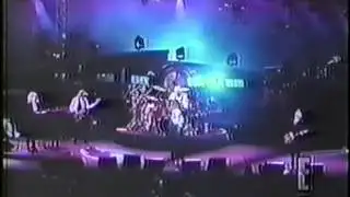 Stevie Nicks - E! News Daily 10-27-1997