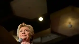 Stolen emails detail distress in Clinton campaign