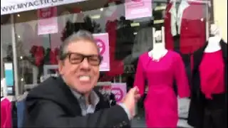 Store owner attacks media members after being confronted about lewd video