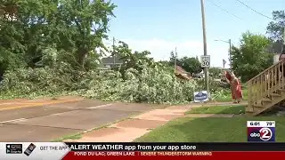 Storm damage seen across northeast Wisconsin, blocking roads