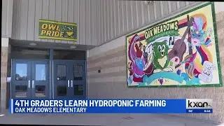 Students use high-tech farm to feed classmates in Manor ISD