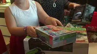 Surprise gift giving for strangers