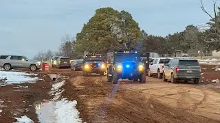 Suspect dies in explosive standoff in Pauls Valley