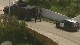 SWAT standoff closes roads in La Jolla