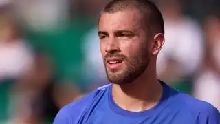 Tennis star who beat Federer and Nadal multiple times withdraws from Wimbledon