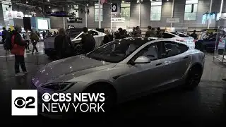 Tesla ending Model S and X production to focus on building robots