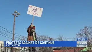 Texas Democratic lawmakers demand reform of ICE at protest