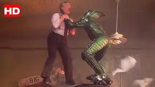 The Green Goblin Attacks the Journalism Department. Spider Man (2002)