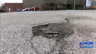 ‘They’re everywhere’: Potholes causing problems for drivers