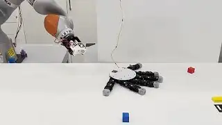 This robotic hand crawls away, grabs objects and reattaches