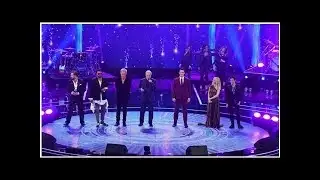 Thousands sing Happy Birthday to Queen Elizabeth II | CBC News