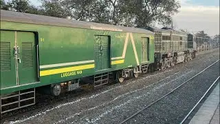 Three Trains live actions from Wazirabad Railway Station. AS Disk