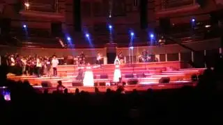 Total Praise feat fLOW and Good News Choir