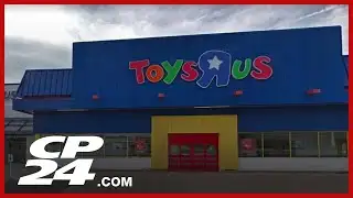Toys”R”Us will stop accepting gift cards in two weeks after filing for creditor protection
