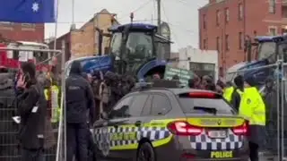 Tractors block Jacinta Allan’s exit from summit as farmers erupt