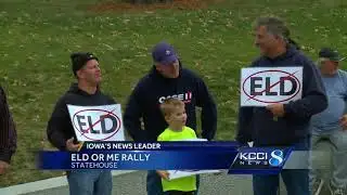 Truck drivers line up to protest electronic logging devices