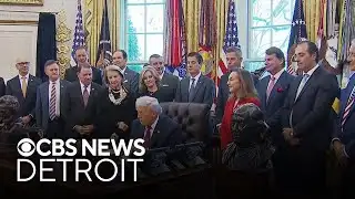 Trump rolling back auto emission standards