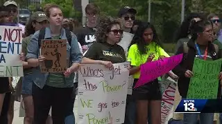 UAB students protest against another student they say is connected to alt-right group