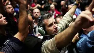 US stocks end mixed, Dow up for 10th straight day