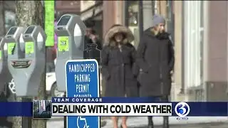 VIDEO: Doctors warn people to bundle up