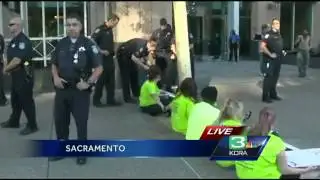 Walmart protesters being arrested