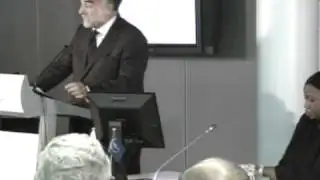 War crimes prosecutor announces Kadhafi probe