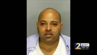 WATCH: Homeowner s Ring doorbell captures man