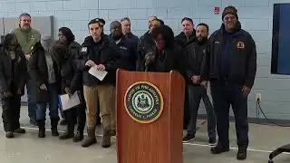 WATCH: Mayor Parker provides updates as Snow Emergency continues