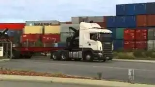 Waterfront dispute raises old fears